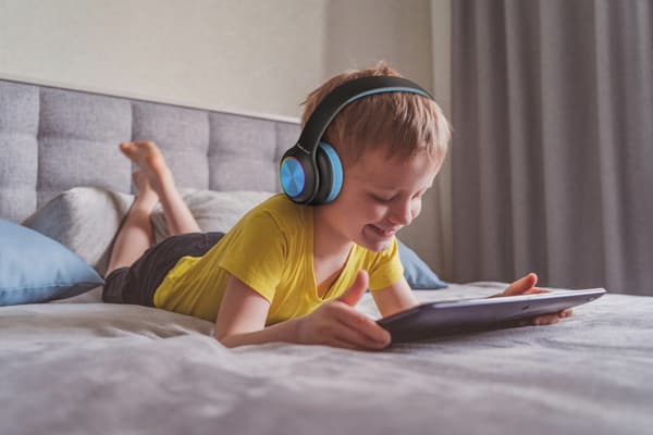 PowerLocus PLED SortBlå Trådløse Bluetooth-hovedtelefoner TIL BØRN LED