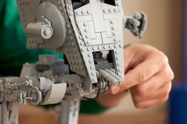 LEGO Star Wars 75417 AT-ST Walker