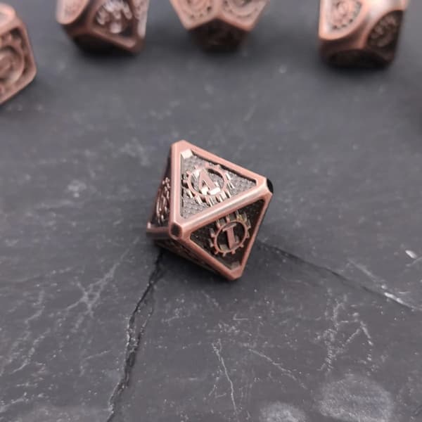 Steampunk RPG terningsæt med 7 metalterninger