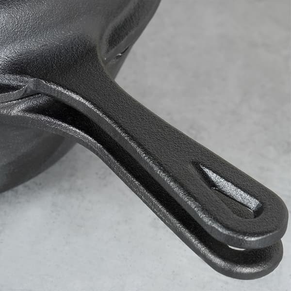 Støbejernsgryde med pande CAST LINE 24 cm / 3,5 l
