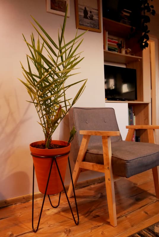 Loft blomsterstander 70cm guld med 363