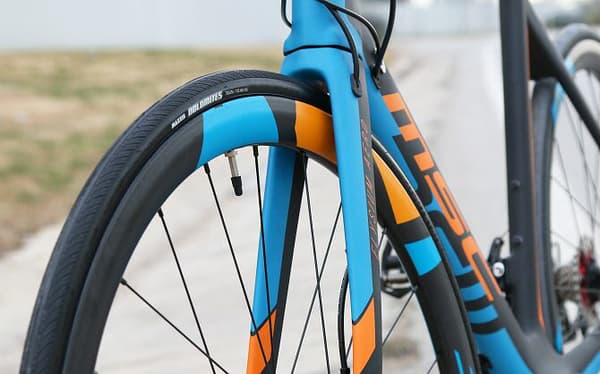 Maxxis Dolomites 700x28C 60TPI Silkworm Vikbart Landsvägsdäck