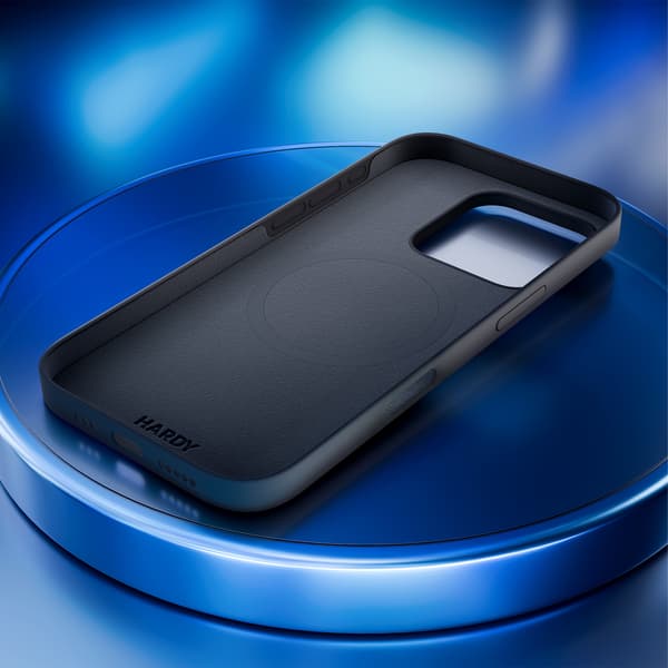 Apple iPhone 16 Pro Max - 3mk Hardy Silikon MagCase Grafit