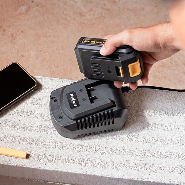 Akku 20V 2Ah Rebel Tools RB-2001