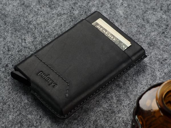 GOBI-lompakko kasviparkitusta nahasta, Nomad Black