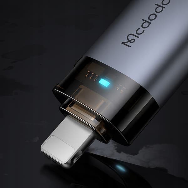MCDODO USB-A 3.0 ADAPTER TIL LIGHTNING IPHONE IPAD 3A OTG LED