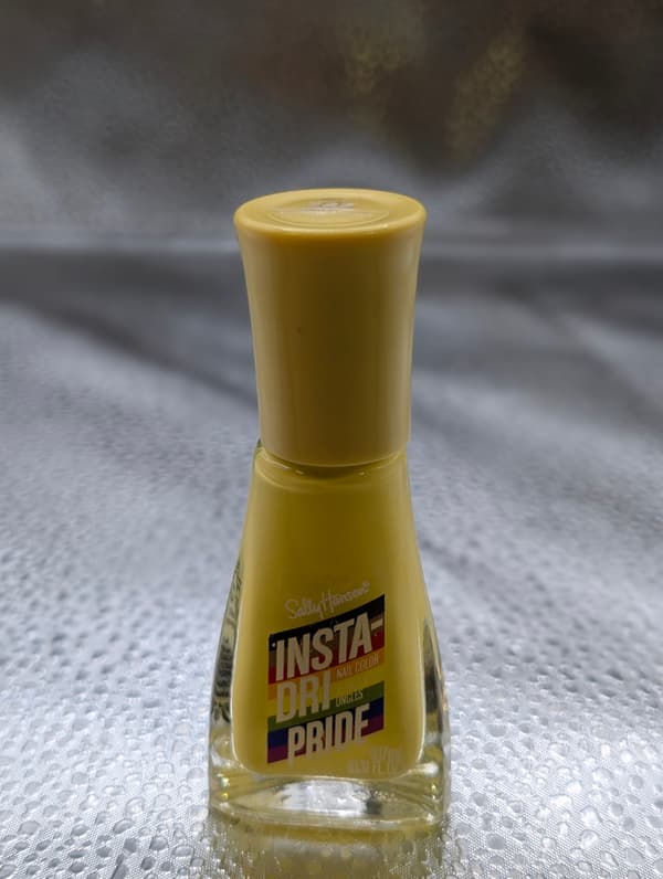 Sally Hansen Insta Dri Nagellack Gul Lady 727