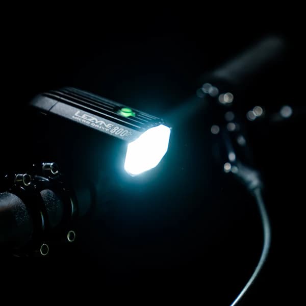 Lezyne Micro Drive 800+ Forlygte til Cykel, Satin Sort, USB, IPX7