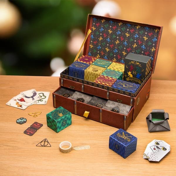 Adventtikalenteri muistoesineet - Harry Potter