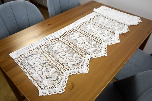 Vit spetsgardin 40x200 kort vit virkad gardin