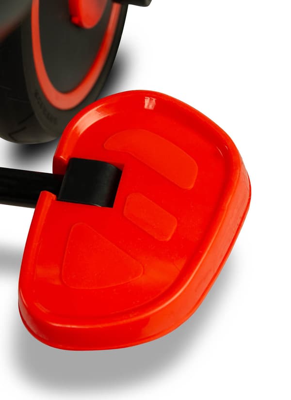 Buzz RED kolmipyöräinen polkupyörä