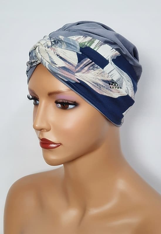 Marias sammenflettede turban bm230/259 efter kemoterapi