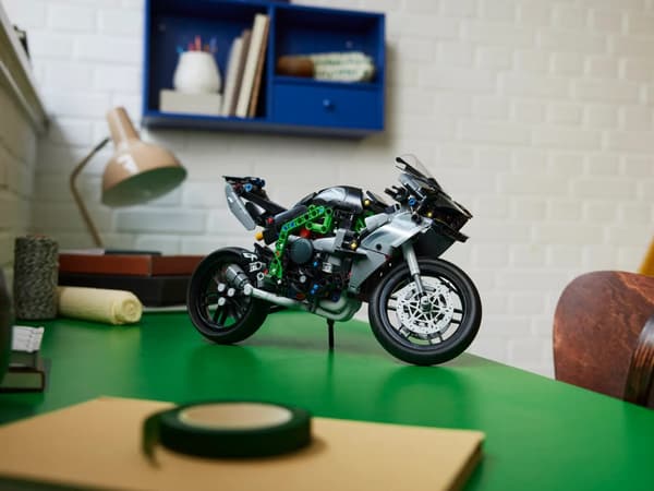LEGO Technic 42170 Motorcykel Kawasaki Ninja H2R