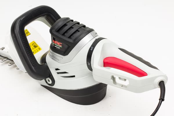NAC ELEKTRISK HÄCKTRIMMER 750W 61cm 24mm HE75-CH