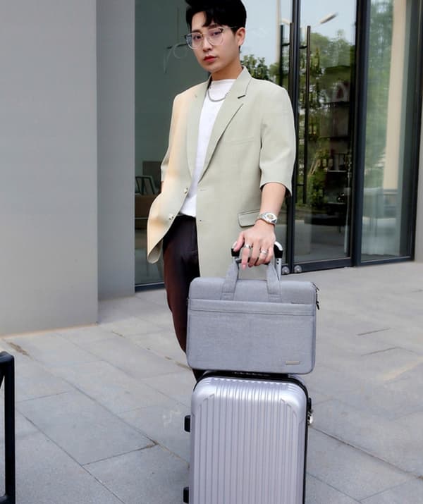 VÄSKA FÖR BÄRBAR DATOR 14-15,6 TUM