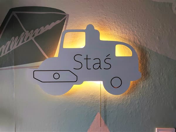 Vejtromle Natlampe med Navn