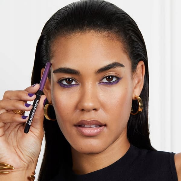 Avon - Cosmic Brown kierrettävä eyeliner