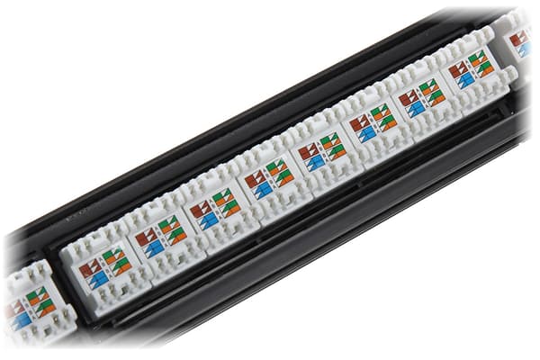 KEYSTONE PP-24/RJ-FX/6C -KYTKINPANEELI
