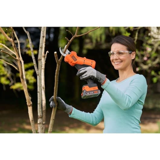 25 mm grenbeskærer, 18V BCPP18D1 BLACK DECKER