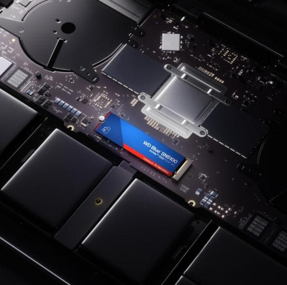 SSD-disk SANDISK WD Blue SN5100 2TB Blå-röd