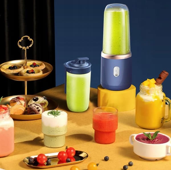 TRÅDLÖS BLANDARE BÄRBAR MINI JUICEPRESS 2 FLASKOR BLENDY AND GO