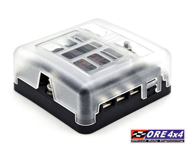 Sikringsboks med stik, LED, 12V - 6 poler