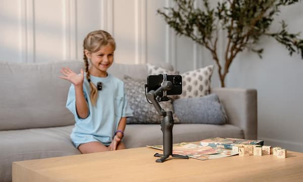 DJI Osmo Mobile 8 Gimbal Svart