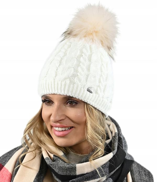 Cremefarvet dame vinterhue med pompon, fleeceforet, varm hue UNI