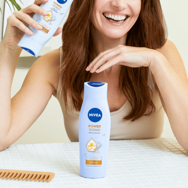 368917 NIVEA Shampoo Power Repair reparerende 400ml