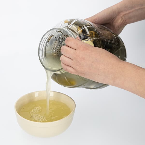 Press för marmelad, pickles och vinäger - 100 mm diameter