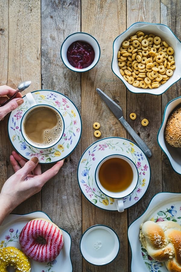 KOP MED UNDERKOP TIL KAFFE OG TE 250 ml KERAMISK FRU BLOMST