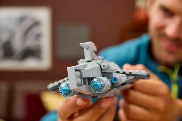 LEGO Star Wars 75404 Acclamator Attack Cruiser