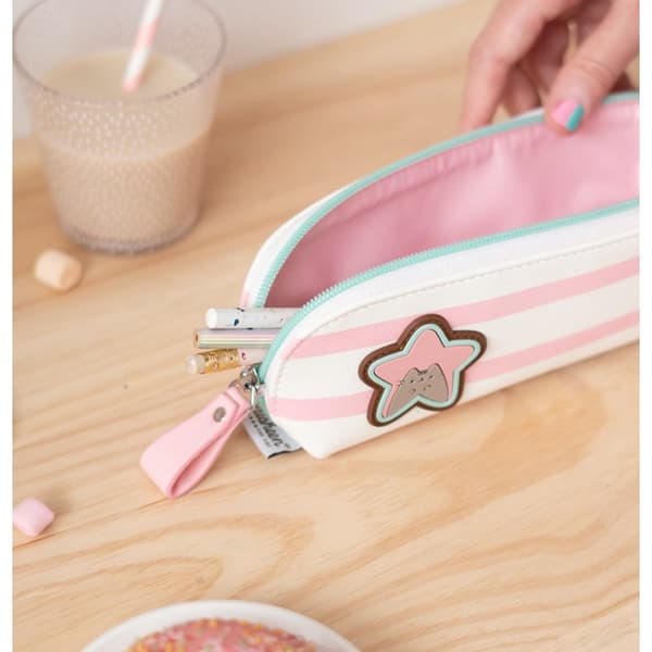Pusheen - Rose Collection pennfodral (11,5 x 9,5 cm)