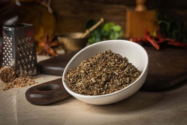 Basilika 100g torkad aromatisk premium stor pack