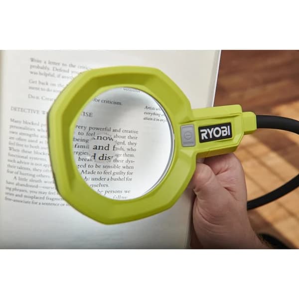 RYOBI förstoringsglas 18 V med belysning