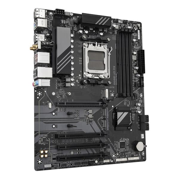 Gigabyte B650 UD AX bundkort