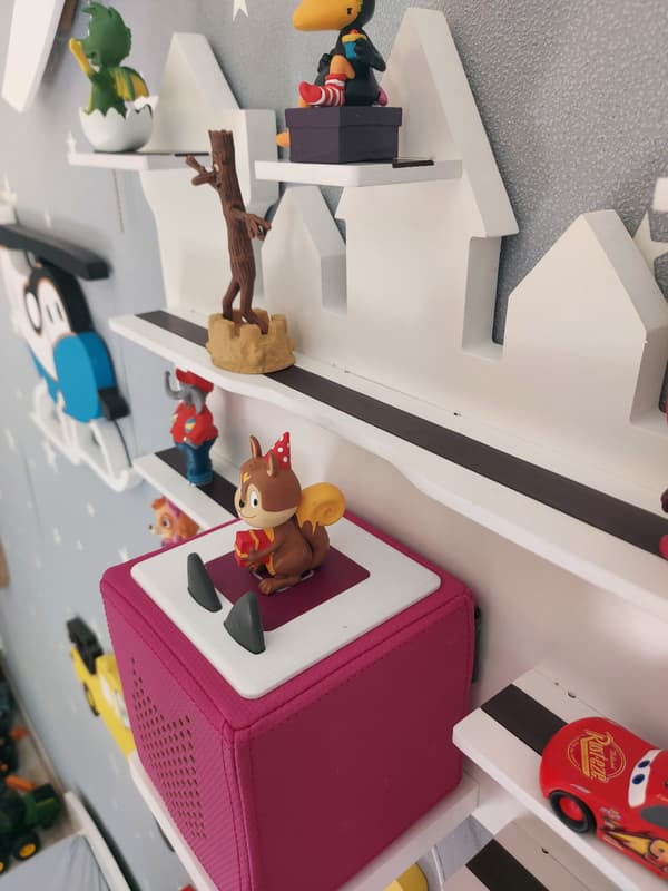 Hylde/udstilling til lydfigurer til Toniebox-systemet - Castle