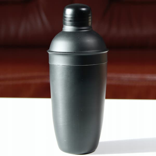 BLACK METAL SHAKER COCKTAILS DRINKS