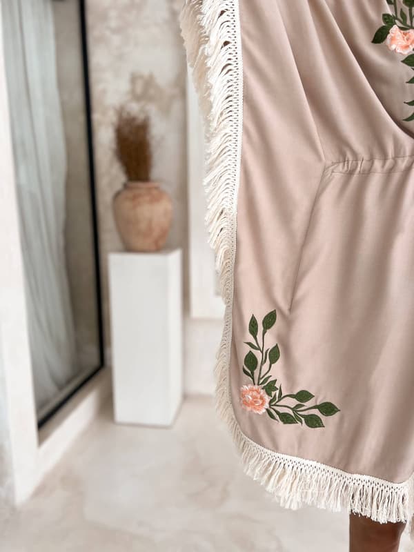 MIA Kort Beige Strand Sarong