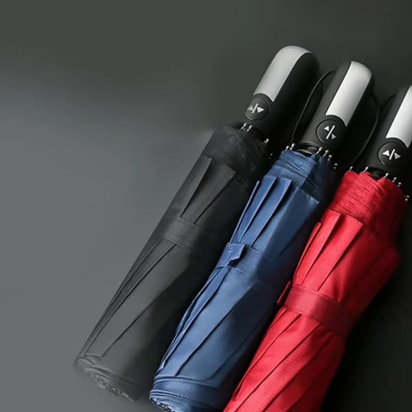 AU20 Sort Sølv Automatisk Vinyl Foldbar Paraply Holdbart All-Weather Design
