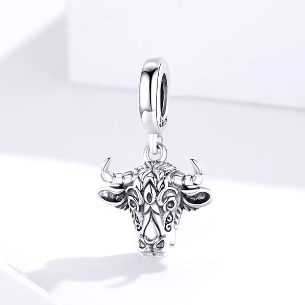 Tjur silver berlocker pärlor silver 925 hänge