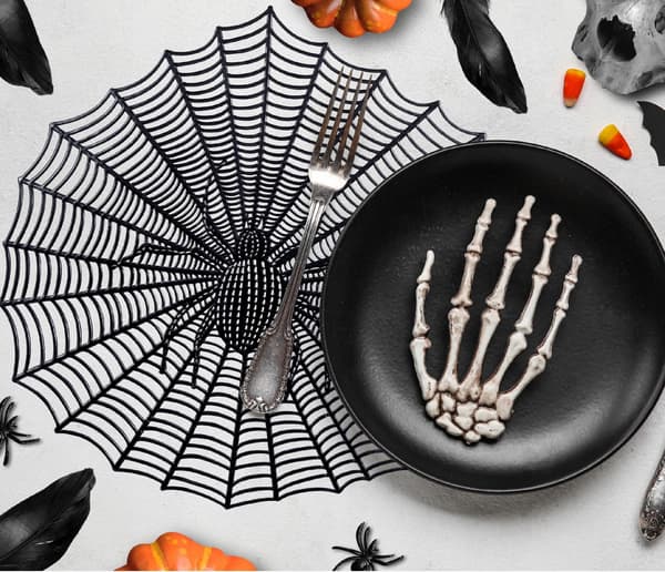 Spindelnätsbas Svart Halloweenspindel 38cm