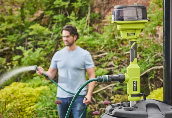 RYOBI Vertikal Vattenpump 18V