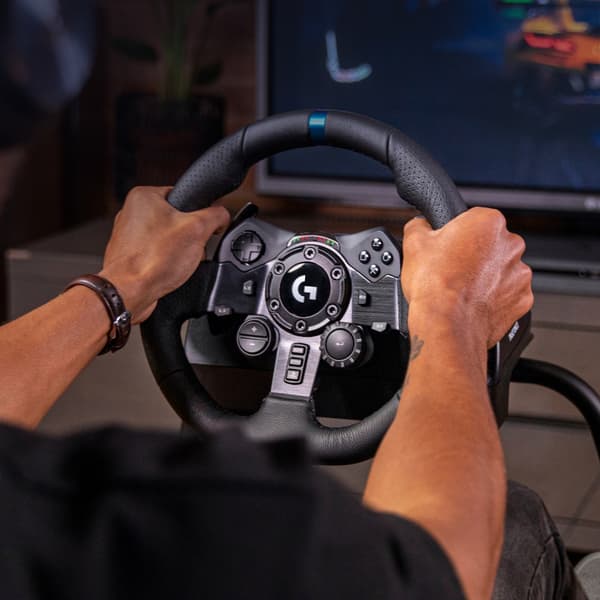 Logitech G923 -rattiohjain PS4/PS5/PC