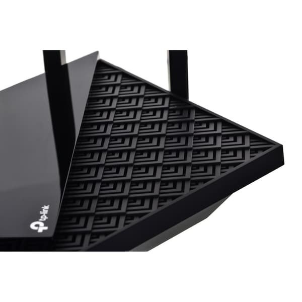 TP-LINK Archer AX72 PRO router sort, 6 antenner, 4804 Mbit/s
