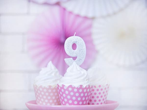 Numero 9 valo hopea, 1 kpl