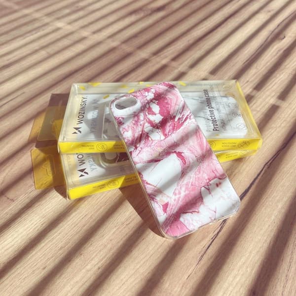 Wozinsky Marble Geelikotelo iPhone 13 Prolle, musta