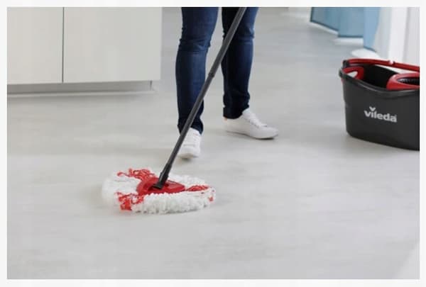 VILEDA Easy Wring&Clean TURBO roterende moppesæt 1 stk.