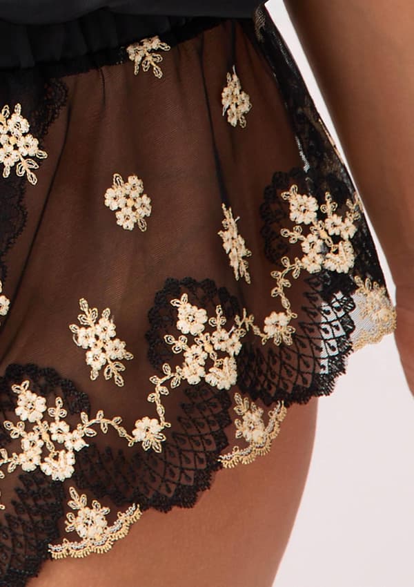 Satin body med broderede guld elementer - Venus 01 40 SORT/GULD