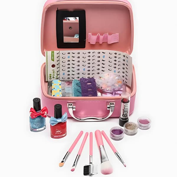 Makeup kit neglelampe gave til børn piger 10 år